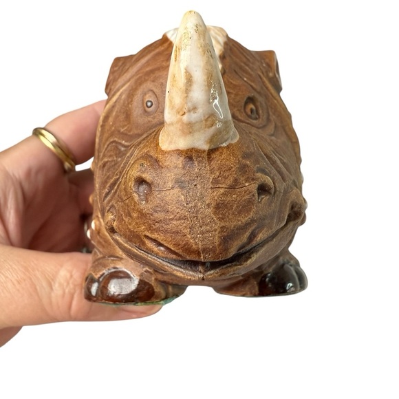 VINTAGE Rare Rhino Ceramic Rhinoceros 1976 Figurine Japan Mann MCM Animal Decor - Picture 9 of 10